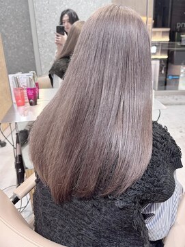 サンク 原宿 表参道(cinq) ダブルカラーハイトーンカラーヘーゼルベージュカラーグレージュ