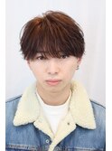 フェザーショートニュアンスパーマセンターパートツーブロック