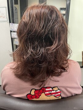 プリズム ヘアーデザイン 北坂戸店 伸ばし途中でも軽やかに
