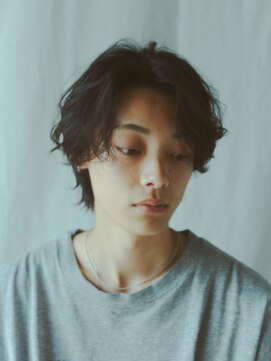 キュー(Cue_) メンズニュアンスパーマ/寝癖風骨格矯正カット