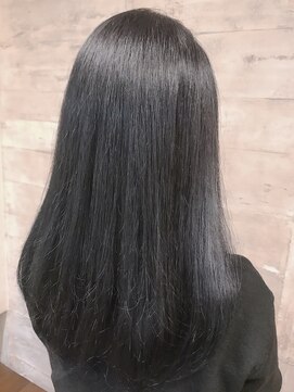 ミラレスカ 栄(MIRA RESCA) ミラレスカ栄 ブルーシルバーで染めた就活スタイルbyウラタニ