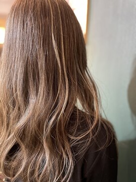 マムヘアー(mum HAIR) ハイライトカラー