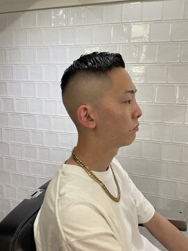 メリケンバーバーショップ フクオカ(MERICAN BARBERSHOP FUK) 本格スキンフェードバーバー刈り上げ
