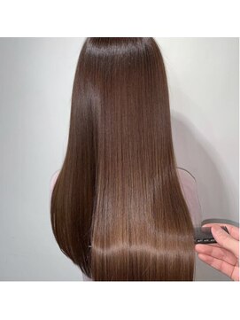 ユッタリバイリル(yuttari by RIRE) 髪質改善/白髪染め/ヘッドスパ