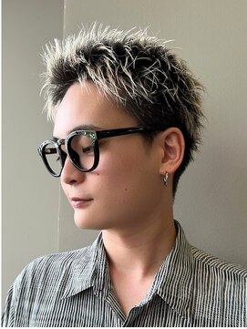 エルマーク 枚方(L-MARK) アップバングツーブロックダブルカラーブリーチメッシュ