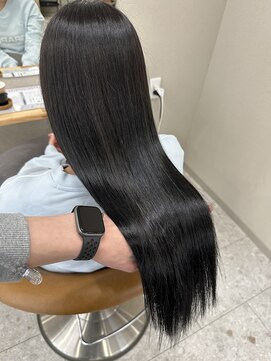 シカ 神戸三宮元町店(Cica) 神戸 三ノ宮 元町 髪質改善 透明感カラー