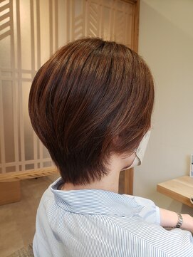 ミリ 国分寺(Mili) ショートグラデーションボブ