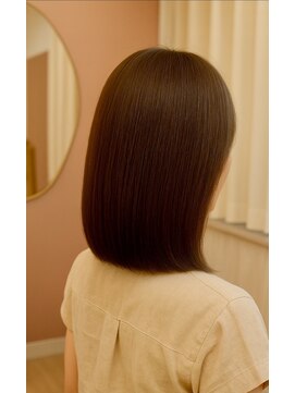 シーヤ(Cya) 【艶髪ストレート】柔らかくまとまる美髪ボブ