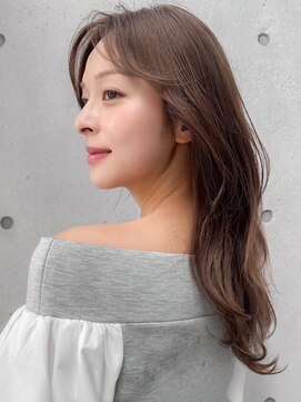 リヤン 表参道(lyann) くびれヘア薄めバングワンカール艶感クラゲヘアー#526f1102