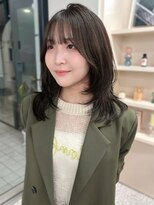 イロウ 天神大名店(IROW)&nbsp;ダークグレージュ 透明感カラー レイヤーカット 顔周りカット