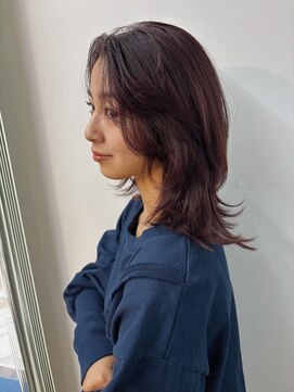 ガーデン 銀座(GARDEN) ワインレッド 前髪カット 顔まわり ミディアムレイヤー レイヤー