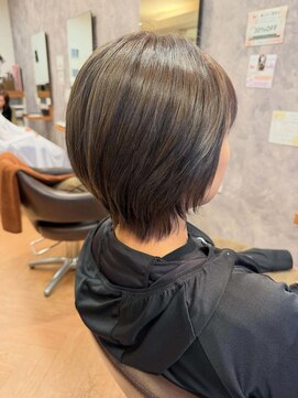 グレージュカラー