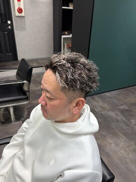 メンズサロンドットリアン(dot. lien) ホワイトメッシュツイストスパイラルパーマ