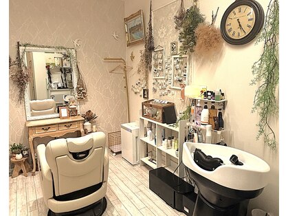 モンタージュヘアー(montage hair)の写真