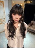 ステップカット黒髪ロング