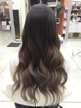 キャパ(CAPA) 外国人風グレージュグラデーション