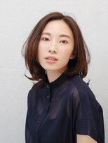 シルフィ(sylph)&nbsp;【sylph/表参道 】　外ハネミディ