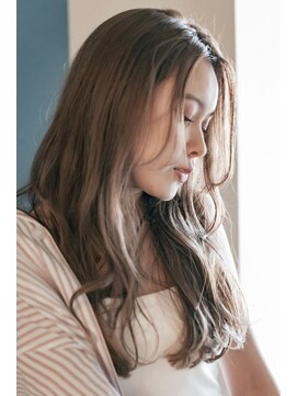 テイラー(Taylor) ［Taylor］☆大宮　フォギーベージュ×色っぽモテロング