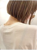 ぱっつんボブ/ボブ/カーキグレージュ/大人かわいい[東銀座/銀座]