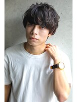 カライングドゥ(ing deux)&nbsp;スーツ短髪ツーブロック束感モテる黒髪シークレットパーマ流行