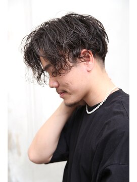 ルックグッドストア(LOOK GOOD STORE) スーツ短髪ツーブロック束感モテる黒髪シークレットパーマ流行