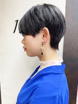 ニット 銀座(knit) 《knit銀座》大人黒髪20代30代40代ハンサムショート丸み前下がり