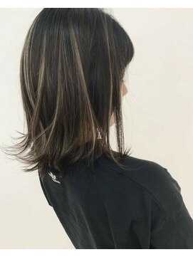 カルラ(Karra) 外ハネボブ