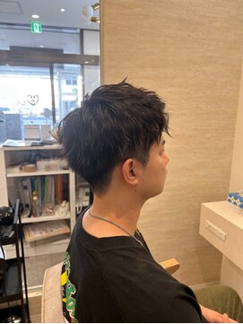 ラビス クローバー(Lovis clover) 刈り上げショート