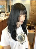 セミロングレイヤースタイル