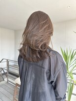 リバレッジ 広尾(Leverage)&nbsp;ベージュ系ワンカールレイヤー 30代40代【広尾/恵比寿】担当濱口