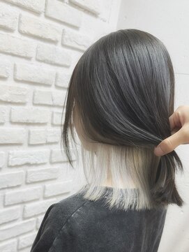 ビランチェ 池袋(bilancia) インナーカラー/ホワイト/シルバー/池袋/池袋東口