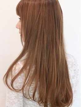 ロッソ ヘアアンドスパ 獨協大学前店(Rosso Hair&SPA)の写真/ダメージレスでお手入れの簡単な憧れのサラツヤストレートヘアに☆【獨協大学前(松原団地)店】