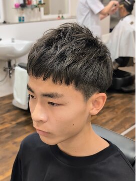 バーバー ダブル(BARBER W) 人気/ツーブロック/フェード/刈り上げ