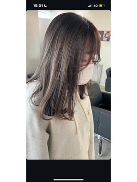 キング(K!ng) 縮毛矯正髪質改善ハイライトレイヤーカット枚方美容室エクステ