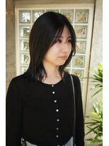 シゼン(SHIZEN)&nbsp;透明感アッシュ×ミディアムボブ