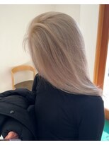 ソソ(soso.) ミディアムヘア/デザインカラー/フェイスフレーミング/木更津