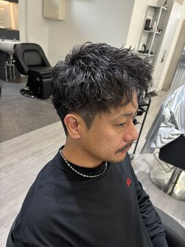 ビカムメンズヘアー 栄店(become men's hair) 大人の無造作アップバングショート