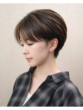 ヘアスタジオヘーフリヒ(HAIR STUDIO HoFLICH) 何も足さない、私でいられる髪