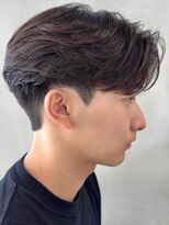 ニコトウキョウ 新宿(nico TOKYO)&nbsp;メンズセンターパートウルフセンターパートニュアンスパーマ襟足