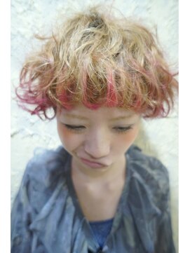 ヘアーアトリエ トムボーイ(hair aterie TOM BOY) THE　TOMBOY