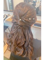 シーデン(C-den)&nbsp;大人気！上品かつ大人可愛いハーフアップ☆