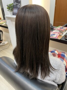 レーヴ(Reve) ナチュラルな大人可愛い・低トーンアッシュ