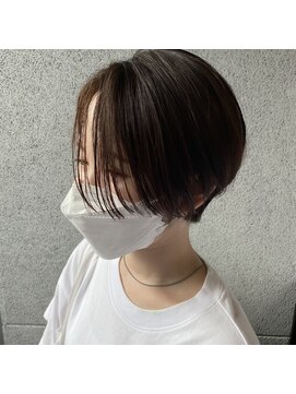 アンフェインド02(UNFEIGNED 02) クラゲヘアー/小顔に見せるヘア/ココアベージュ/伏見/栄