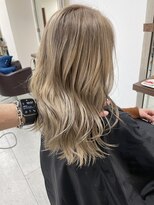 ノア(NOA by KENJE)&nbsp;ブリーチ　柔らかベージュ.