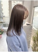 ベージュブラウン
