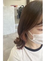 ヘアーズチーク(hair.s chic)&nbsp;外ハネミディ×インナーカラー