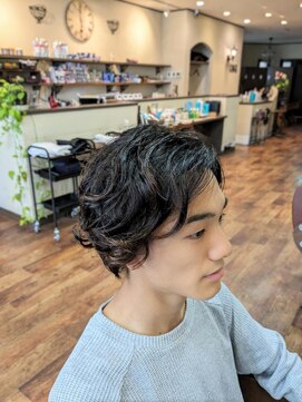 リッシュ 東松戸店(RISHE) メンズ、ツーブロックパーマ