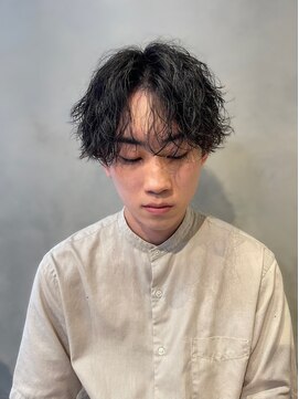 ギヴヘアインダストリー(Give hair industry) ミディアム×スパイラルパーマ