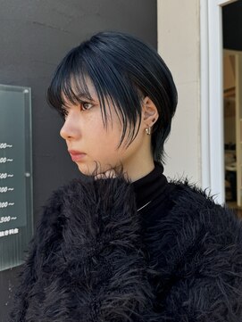 ヘアメイク シンズ レインボー(Hair Make SHIN'S RAINBOW) レイヤー/ショート/ネイビー/高松/顔まわり/似合わせ/ボブ