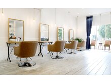 バズヘアー(BUZZ hair)